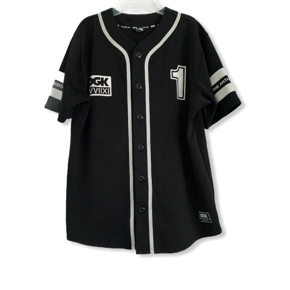 baseball style jersey